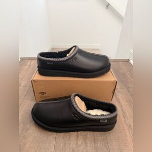 UGG Tasman Leather Slipper (Men)
